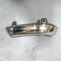 Покажчик повороту (поворот) в лівому дзеркалі Skoda Superb (Шкода Суперб) 2002 - 2008