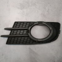 Решітка противотуманки в бампер ліва спорт (під хром) VW Tiguan (Фольксваген Тігуан) 2011-2016