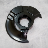 Захист (кожух) гальмівного диска переднього правого  BMW 3 E36 (БМВ 3 е36)