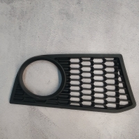 Решітка бампера права BMW 5 F10 (БМВ 5 Ф10) М-пакет 2010-2017 Решітка бампера права BMW 5 F10 (БМВ 5 Ф10) М-пакет 2010-2017