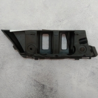 Кронштейн переднього бампера правий VW Tiguan (Фольксваген Тігуан ) 2007-2011 5N0807183B