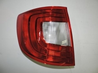 Ліхтар задній лівий Skoda Superb 2009-2013 комбі