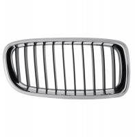 Решітка передня, права BMW 3 F30 (БМВ 3 Ф30) 2012-2019 51137255412