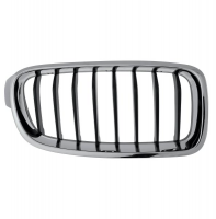 Решітка радіатора права BMW 3 F30 (БМВ 3 Ф30) SPORT  2012-2019 51137260498