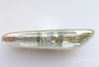 Покажчик повороту (повторювач) на крилі BMW (E81/E82/E87/E88/E90/E91) Покажчик повороту (повторювач) на крилі BMW (E81/E82/E87/E88/E90/E91)