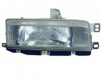 Фара права Toyota Corolla E9