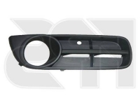 Решітка в бампер права (з отвором противотуманки)