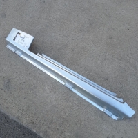 Порог під передню праву дверь Ford Transit (Форд Транзит) 1985-1992