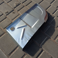 Днище (пол) багажника права сторона Mercedes W 123