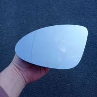 Вкладиш (дзеркальний елемент) лівого дзеркала Porsche Cayenne 92A (Порш Кайен) 2014-2017 Вкладиш (дзеркальний елемент) лівого дзеркала Porsche Cayenne 92A (Порш Кайен) 2014-2017