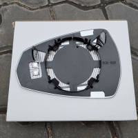 Вкладиш правого дзеркала з підігрівом Audi A3 8V після 2012-