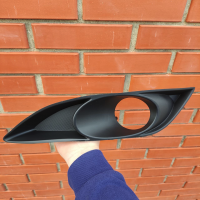 Решітка противотуманки ліва Toyota Auris E15 2007-2010