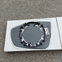 Скло дзеркала (вкладиш, дзеркальний елемент) правий Фолкьсваген Поло 5 (VW Polo 6R) 2009-2017 хетчбек