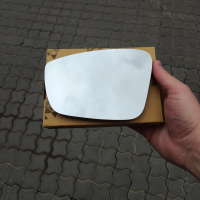 Вкладиш дзеркала (дзеркальний елемент) лівого Seat Toledo / Skoda Rapid 2012-2016 Вкладиш дзеркала (дзеркальний елемент) лівого Seat Toledo / Skoda Rapid 2012-2016