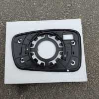 Вкладиш дзеркала (скло, дзеркальний елемент) правий Hyundai Sonata YF (Хюндай Соната YF) 2009 - 2014 876213Z010 