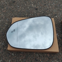 Lexus NX (Лексус NX) 2014- (індикатор мертвої зони) скло дзеркала (вкладиш, дзеркальний елемент) лівий