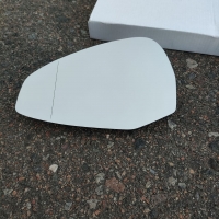 Вкладиш дзеркала лівого Audi A4 B9 (Ауді А4 Б9) після 2015 Вкладиш дзеркала лівого Audi A4 B9 (Ауді А4 Б9) після 2015