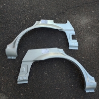 Арка задня ліва Mazda 323 BJ 1998 - 2003 седан Арка задня ліва Mazda 323 BJ 1998 - 2003 седан