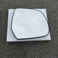 Вкладиш дзеркала (скло, дзеркальний елемент) правий Dacia Dokker (Дачіа Докер) 2012 - 