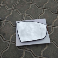 Вкладиш (скло, дзеркальний елемент) дзеркала правий Ford Kuga (Форд Куга) 2008-2013 