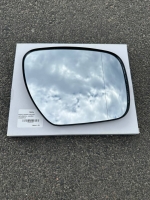 Вкладиш дзеркала (скло, дзеркальний елемент) правий Mazda CX-7 (Мазда CX-7) 2006 - 2012 Вкладиш дзеркала (скло, дзеркальний елемент) правий Mazda CX-7 (Мазда CX-7) 2006 - 2012